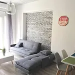 Pegasus Amazing Flat, 1,5min Walk To The 롯지