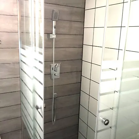 Pegasus Amazing Flat, 1,5min Walk To The 山林小屋 *
